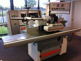 Casolin F90-L HSK CNC spindle moulder w/power feed - picture0' - Click to enlarge