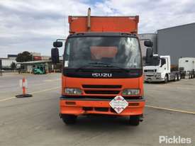 2004 Isuzu FTR900 - picture1' - Click to enlarge