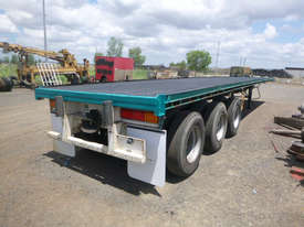 Haulmark B/D Lead/Mid Flat top Trailer - picture2' - Click to enlarge