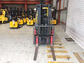1.8T Battery Electric 4 Wheel Battery Electric Forklift - picture1' - Click to enlarge