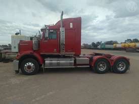 Western Star 4800 FXC - picture2' - Click to enlarge