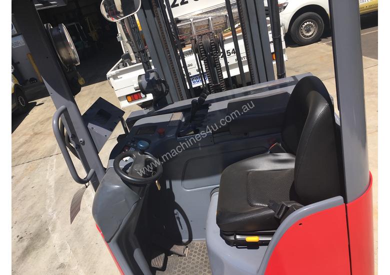 caption 1.4T Battery Electric Sit Down Reach Truck