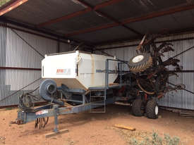 RFM XT3000 Air Seeder Seeding/Planting Equip - picture0' - Click to enlarge