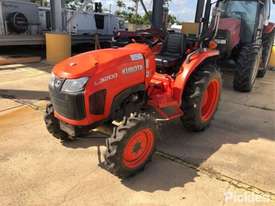 Kubota L3250 - picture2' - Click to enlarge