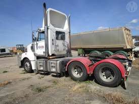 Freightliner Coronado 6X4 - picture1' - Click to enlarge