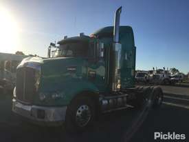 2011 Kenworth T409 - picture2' - Click to enlarge