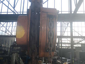 Daeson Chain Hoist 5 ton x 3 Meter Drop Block and Tackle Electric Shop Crane - picture1' - Click to enlarge