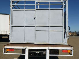 Isuzu FSR500 Tray Truck - picture2' - Click to enlarge