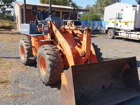 Hitachi LX30 Loader - picture0' - Click to enlarge