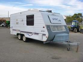 Circa 1998 Jayco Westport 17x7.8-1 Tandem Axle Caravan (GA972) - picture1' - Click to enlarge