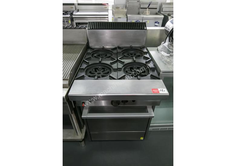 caption 4 burner Gas range, Garland