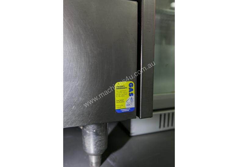 caption 4 burner Gas range, Garland