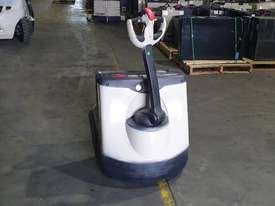 Electric Forklift Walkie Pallet WP Series 2006 - picture2' - Click to enlarge