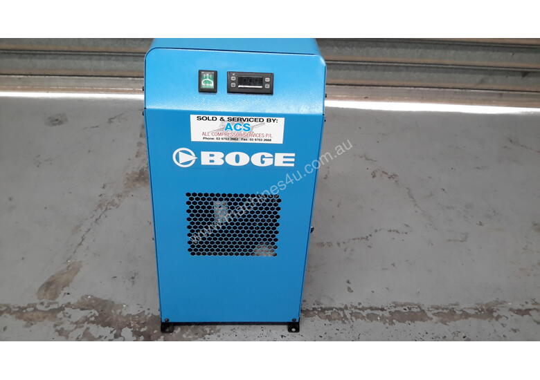caption Compressed Air Dryer
