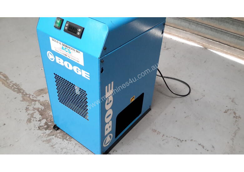 caption Compressed Air Dryer