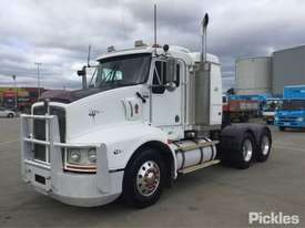 2010 Kenworth T408 - picture2' - Click to enlarge