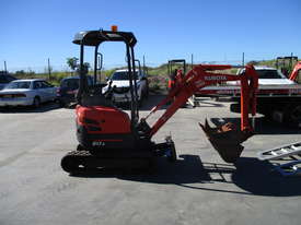 KUBOTA U17-3 LOW HOURS - picture1' - Click to enlarge