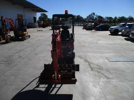 KUBOTA U17-3 LOW HOURS - picture2' - Click to enlarge
