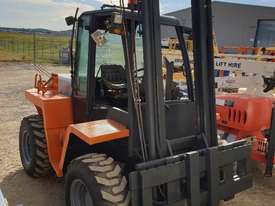 AUSA 4WD buggy forklift - picture2' - Click to enlarge