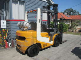 2.5 ton TCM Side Shift, LPG Used Forklift - picture2' - Click to enlarge