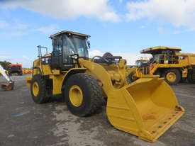 2017 Caterpillar 950MZ Wheel Loader - picture1' - Click to enlarge