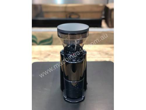 WPM WELHOME PRO BLACK OR WHITE NEW ESPRESSO COFFEE GRINDER