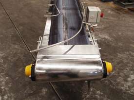 Flat Belt Conveyor, 3900mm L x 250mm W x 730mm H - picture2' - Click to enlarge