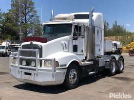 2002 Kenworth T404 - picture2' - Click to enlarge