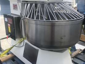 1-1/2 to 2 bag spiral bakery mixer  - picture1' - Click to enlarge