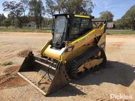 2013 Caterpillar 259B3 - picture2' - Click to enlarge