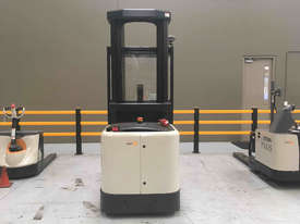 Crown SP3200  Stock Picker Forklift - picture0' - Click to enlarge