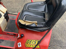 Cox Ride on Mower for Sale! - picture1' - Click to enlarge