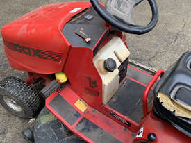 Cox Ride on Mower for Sale! - picture2' - Click to enlarge