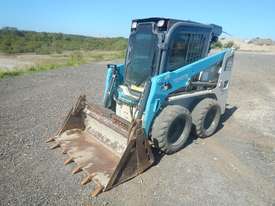 2015 Toyota SDK 8 Skidsteer Loader - picture0' - Click to enlarge