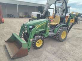 John Deere 2320 - picture0' - Click to enlarge