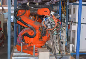 ABB IRB6600-175/2.55 M2000 175kg 2.55m Robot + spot weld & Teach Pendant + Axis