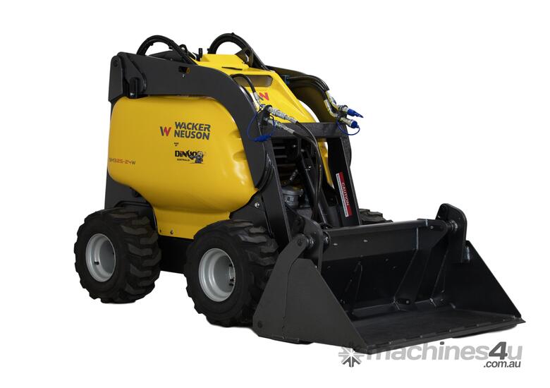 caption New Wacker Neuson Dingo Mini Loader SM325-24W EFI Petrol, inc 4-1 Bucket