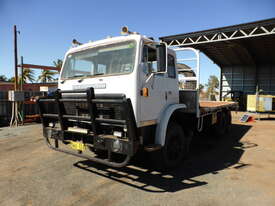 International ACCO 1830C 1983 Truck - picture1' - Click to enlarge