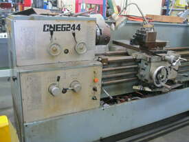 Used 1.5 metre DBC Geared Head metal Lathe - picture1' - Click to enlarge