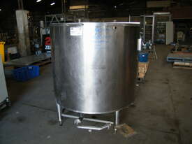 stainless steel  tank  insulated  with  heating    coil  - picture0' - Click to enlarge