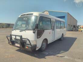Toyota Coaster XZB50R - picture1' - Click to enlarge