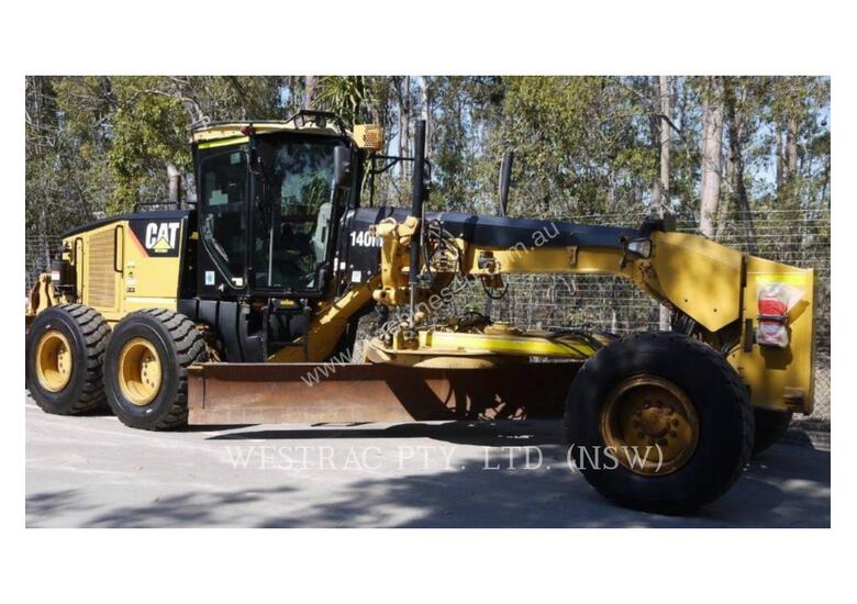 caption CATERPILLAR 140M Motor Graders