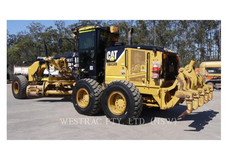 caption CATERPILLAR 140M Motor Graders