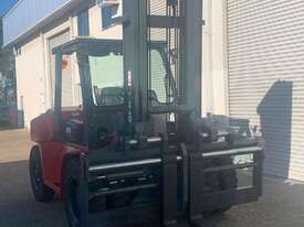 8.5ton Container Forklift - Hire - picture1' - Click to enlarge