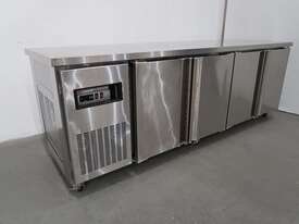 Artisan M2324 Undercounter Freezer - picture1' - Click to enlarge