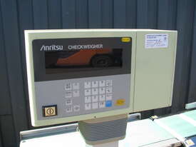 Anritsu Check Weigher Checkweigher with Rejector - picture0' - Click to enlarge