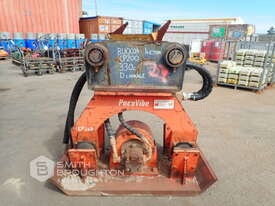 PNEUVIBE CP200 HYDRAULIC COMPACTOR PLATE TO SUIT CATERPILLAR 330 EXCAVATOR - picture0' - Click to enlarge