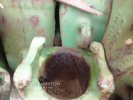 CRATE COMPRISING OF BUCKET TEETH (UNUSED) - picture0' - Click to enlarge