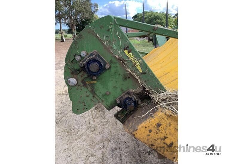 caption 2017 Hustler X5000 Bale Wagons