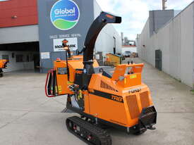Först TR8 - 8-inch capacity Tracked Diesel Wood Chipper - picture0' - Click to enlarge